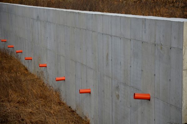 Cement Wall Pouring in Oroville