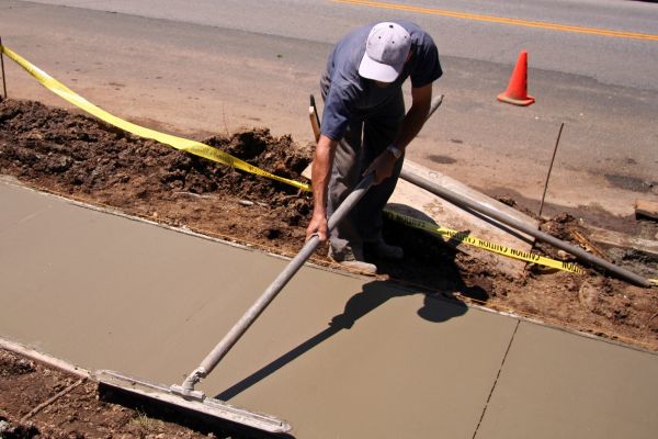 Cost of Sidewalk Building in Oroville