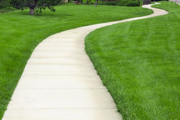 Cost of Sidewalk Paving in Oroville